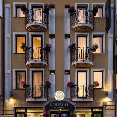 Labirint Boutique Hotel Bucareste Exterior foto